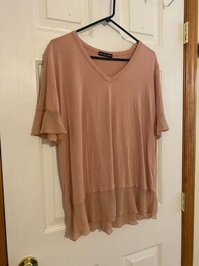 Kim & Cami Blush Layered Ruffle V-Neck Tunic